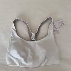 Wunder Train Bra size 6